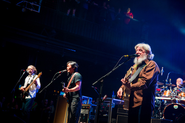 The String Cheese Incident Welcome Los Lobos for “Outside and Inside” and “Dear Mr. Fantasy” in Cleveland Heights The String Cheese Incident Welcome Los Lobos for “Outside and Inside” and “Dear Mr. Fantasy” in Cleveland Heights