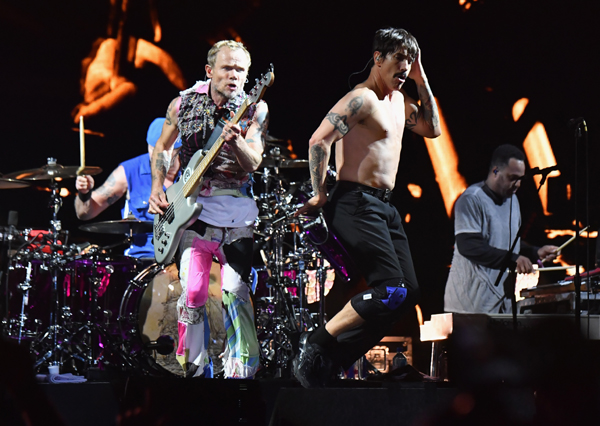 Red Hot Chili Peppers Expand Unlimited Love Tour into 2024