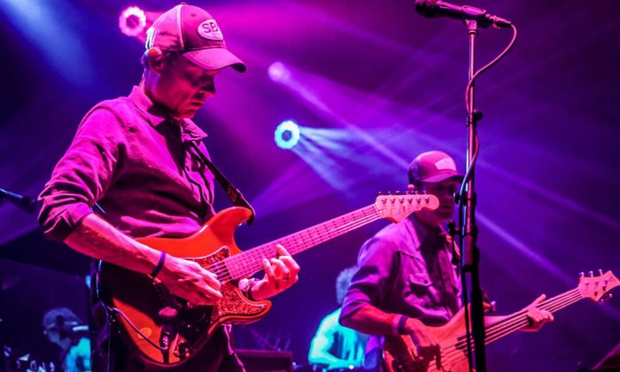 Umphrey’s McGee Dust Off Paul Simon Cover in Cleveland