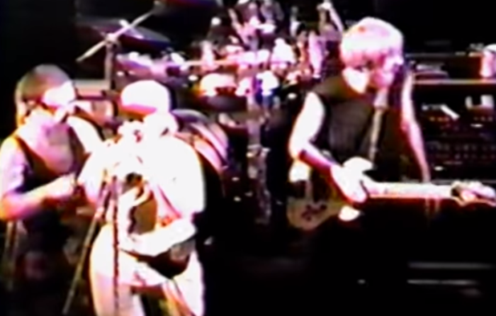 In Honor of Mother’s Day, Watch Jon Fishman and Mimi Fishman’s 1991 Vacuum Solo