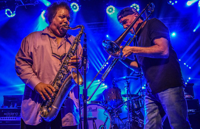 Gov’t Mule Continue Ron Holloway and Mike Barnes Collaborations During North Carolina Run