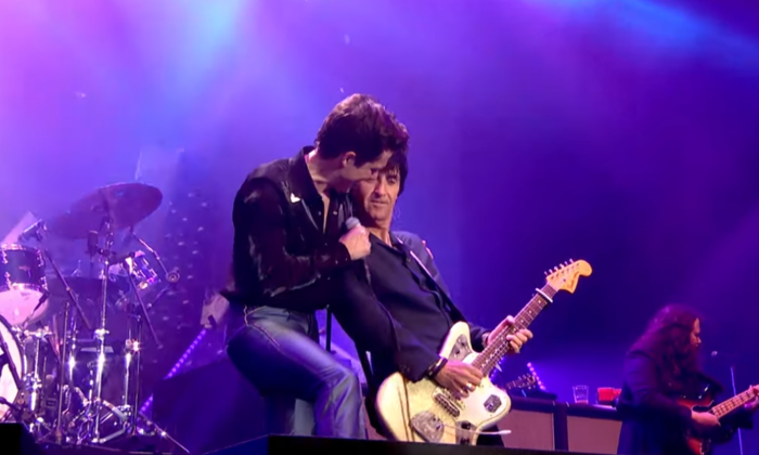Watch Johnny Marr Perform “This Charming Man” with The Killers at Glastonbury
