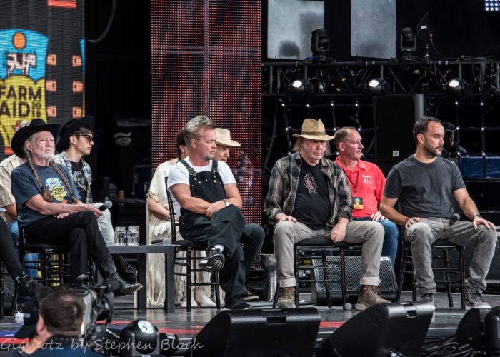 Willie Nelson, Neil Young and More Collaborate at Farm Aid 2019