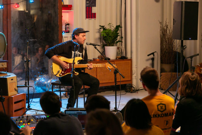 Sofar Sounds and Cinzano Throw Intimate Concert in Brooklyn