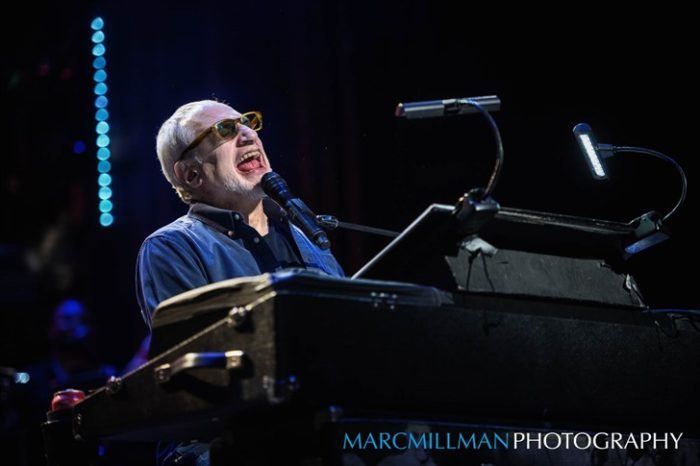 Steely Dan Perform “Brooklyn (Owes the Charmer Under Me)” for the First Time Since 1974