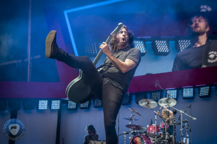 Dave Grohl Enlists Former Nirvana Members Krist Novoselic and Pat Smear for California Gala