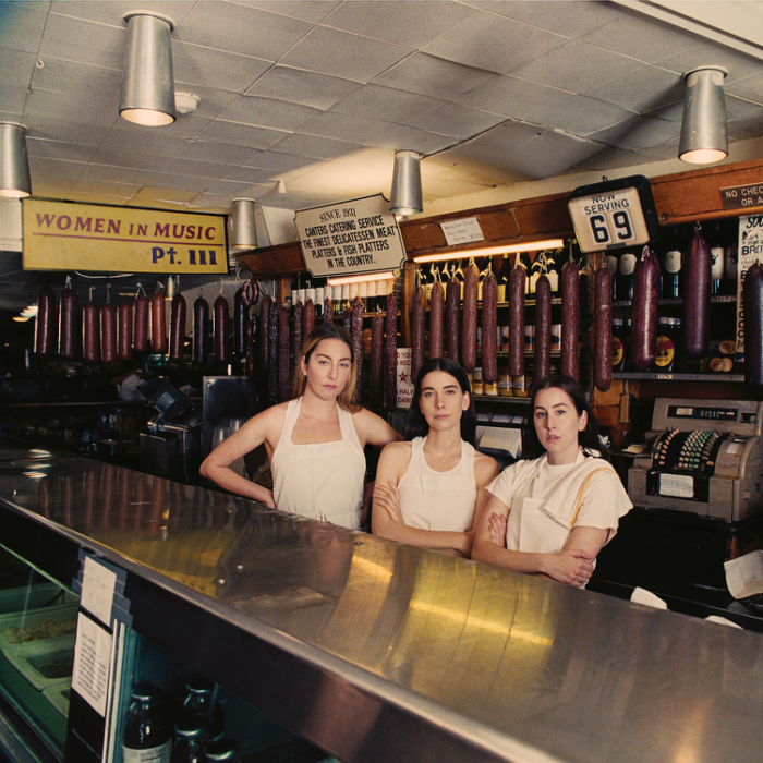 HAIM Schedule Mini-Tour at Delis in New York, Chicago and More