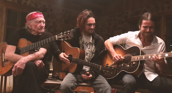 Willie Nelson, Lukas Nelson and Micah Nelson Perform “Just Outside of Austin” in Their Family Home