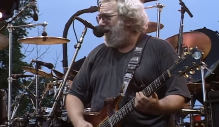 Grateful Dead HQ Shares Pro-Shot 7/1/92 “Brown-Eyed Women” for All The Years Live Video Series
