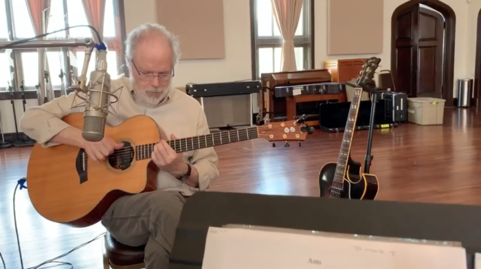 Watch: Mike Gordon Shares Clip of Collaboration with Leo Kottke