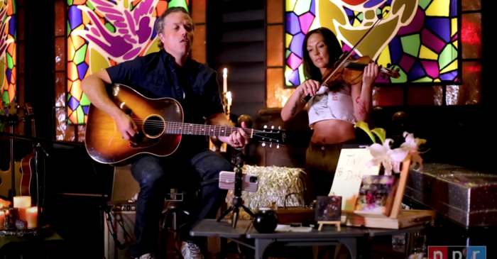 Watch Jason Isbell and Amanda Shires Perform an NPR Tiny Desk (Home) Concert