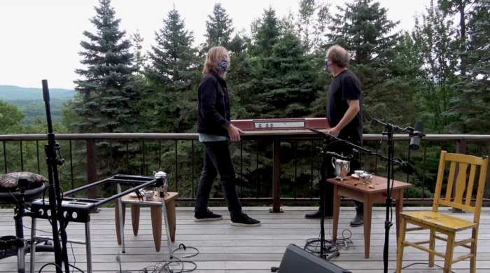 Trey Anastasio and Page McConnell Air Pre-Taped Duo Performance of “Evening Song” Before ‘The Beacon Jams’