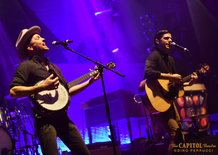 The Avett Brothers Schedule Virtual New Year’s Eve Celebration