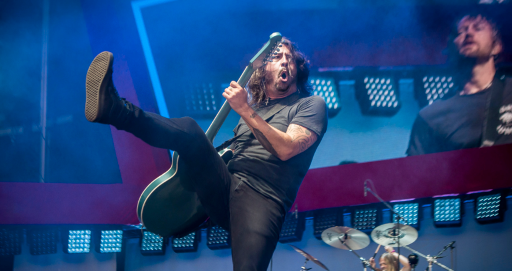 'SNL' Confirms Foo Fighters as Musical Guest for Episode