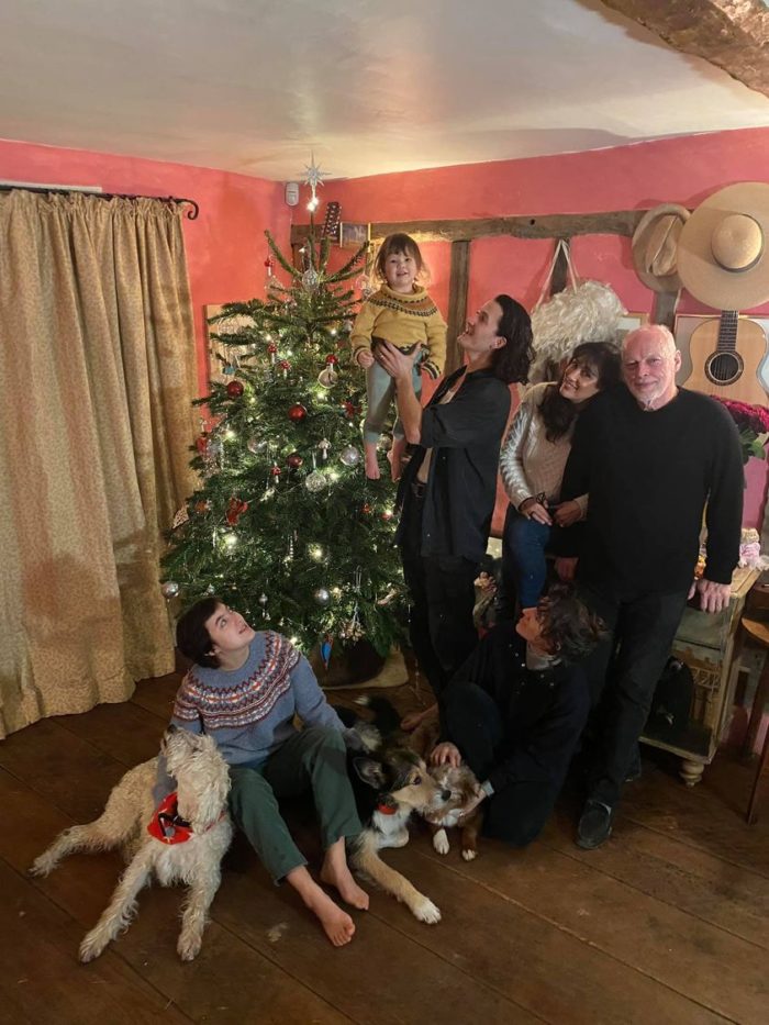 David Gilmour and Family Announce Christmas Livestream