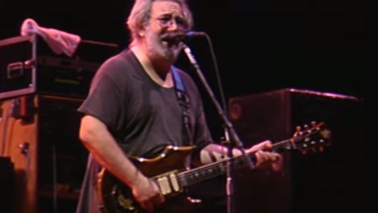 Grateful Dead HQ Shares Pro-Shot 7/4/89 