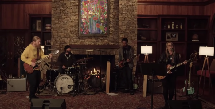 Tedeschi Trucks Band Kick Off  ‘Fireside Sessions’ with a Quartet Performance