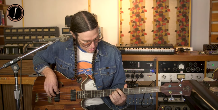 Circles Around the Sun’s Dan Horne Discusses his Alembic/Guild Starfire Bass on ‘Let’s Hear It’