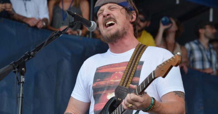 Sturgill Simpson Reveals 2021 Show Cancelations Due to Vocal Cord Injury