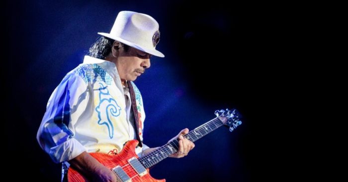 Carlos Santana Extends His Las Vegas Residency into 2022
