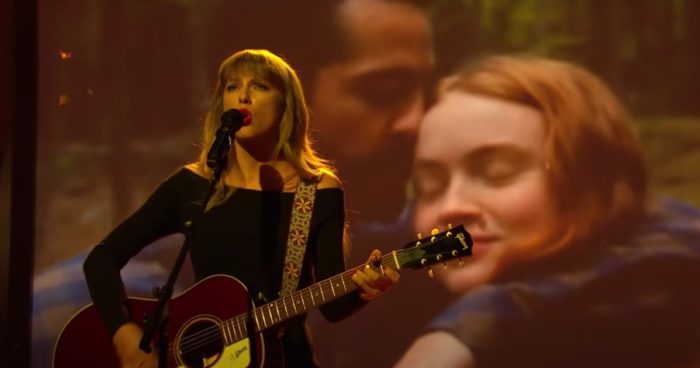 Taylor Swift Delivers 10 Minute Performance of “All Too Well” On ‘Saturday Night Live’