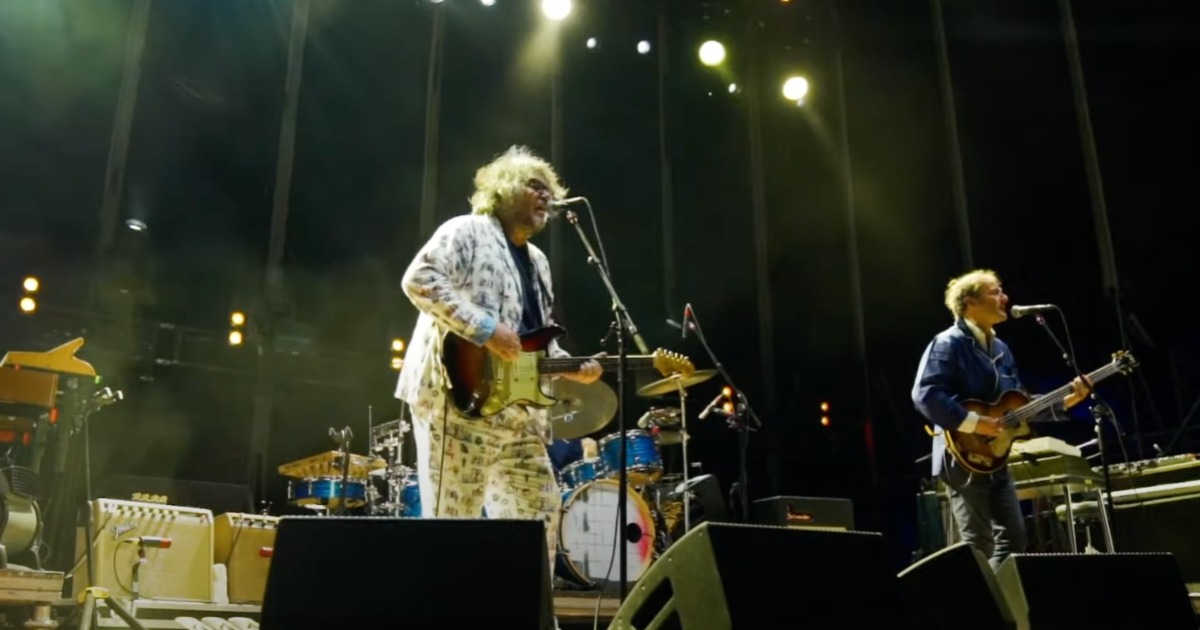 Wilco Close Out Sky Blue Sky Festival; Britt Daniel, Neal