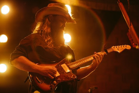 Chris Stapleton Adds Dates to All-American Road Show 2022 Tour