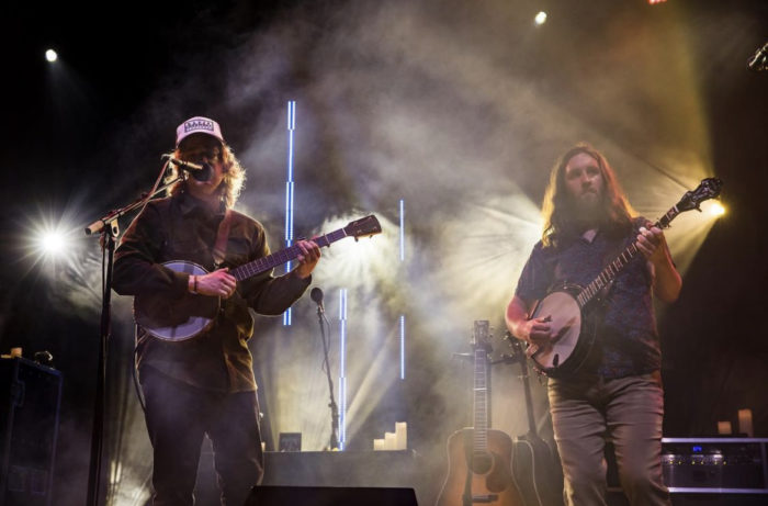 Billy Strings Treats Fans to Solo Heavy Performance in San Diego
