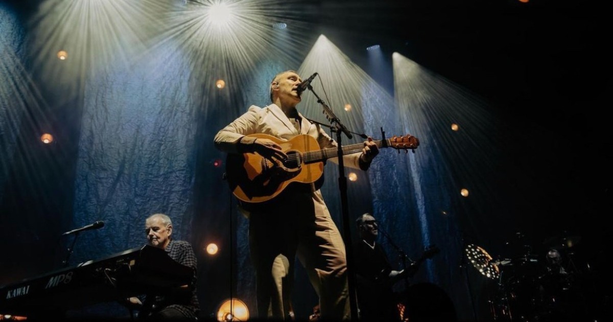 David Gray Brings 'White Ladder' to Los Angeles, Covers David Bowie and