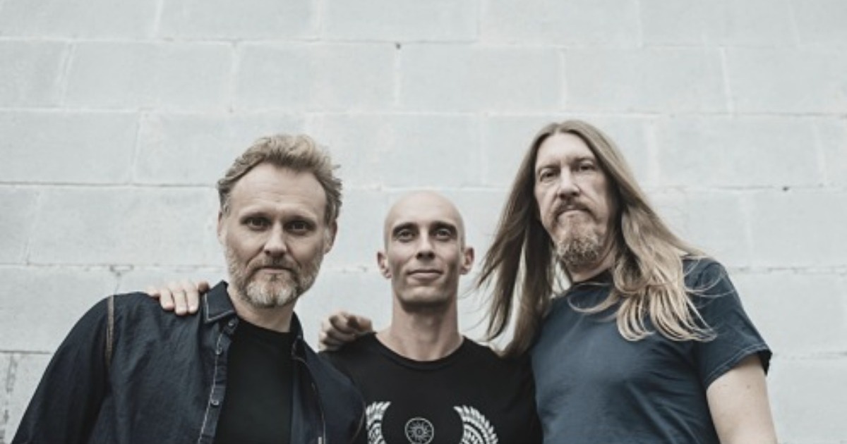 The Wood Brothers Extend 2023 Tour in Support of Forthcoming Album 'Heart Is The Hero' - Vimarsana News