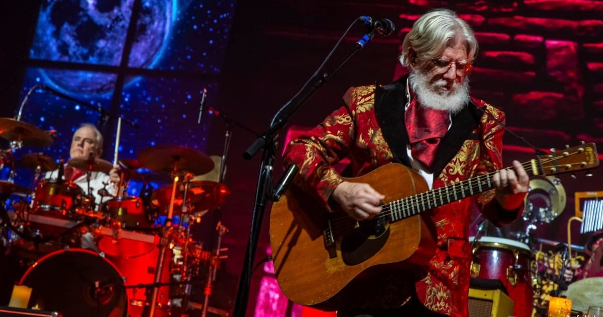 The String Cheese Embrace Home During Final Night of New Year's Eve Stand in Denver - Vimarsana News