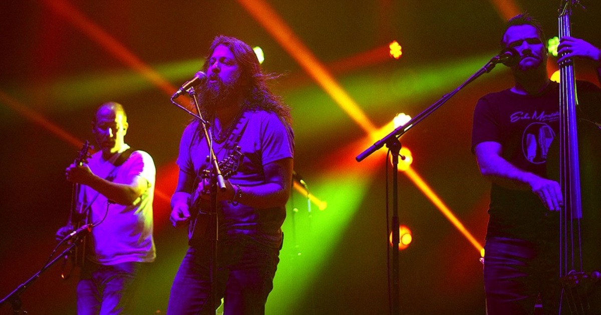 Watch Now: Greensky Bluegrass Cover Harry Styles' "As It Was" in Kansas City - Vimarsana News
