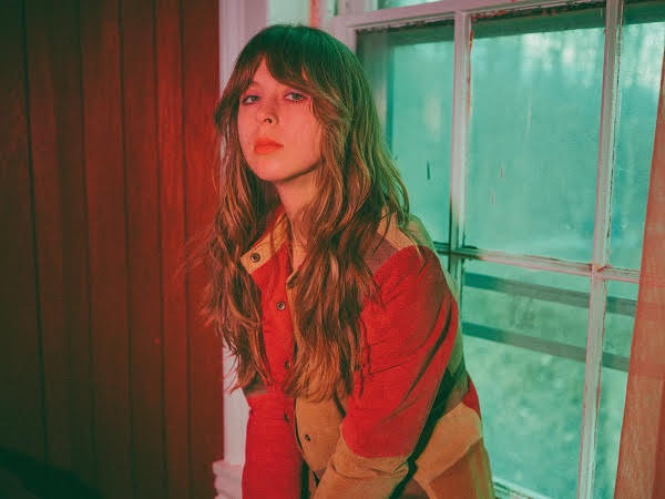Watch Now: Mikaela Davis Releases Visual Equalizer for “Far From You,” Announces Forthcoming Album ‘And Southern Star’