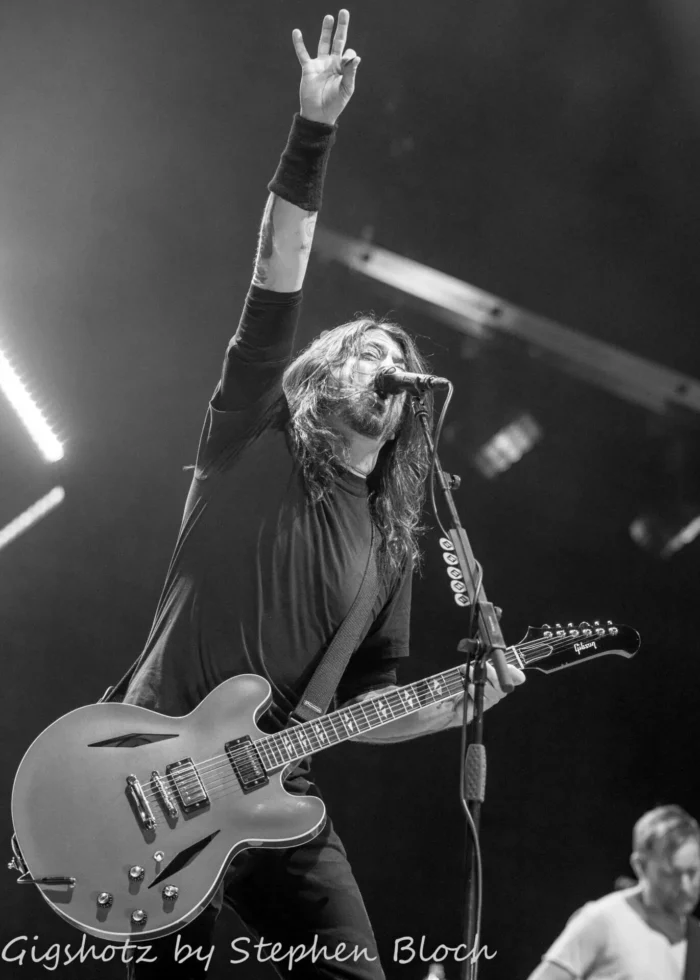 Listen Now: Foo Fighters Share Sophomore Single “Under You” From Impending LP ‘But Here We Are’