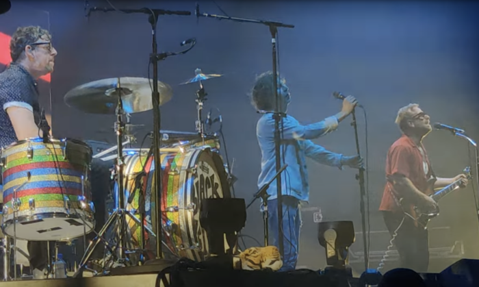 Watch: Beck Joins The Black Keys in Paris
