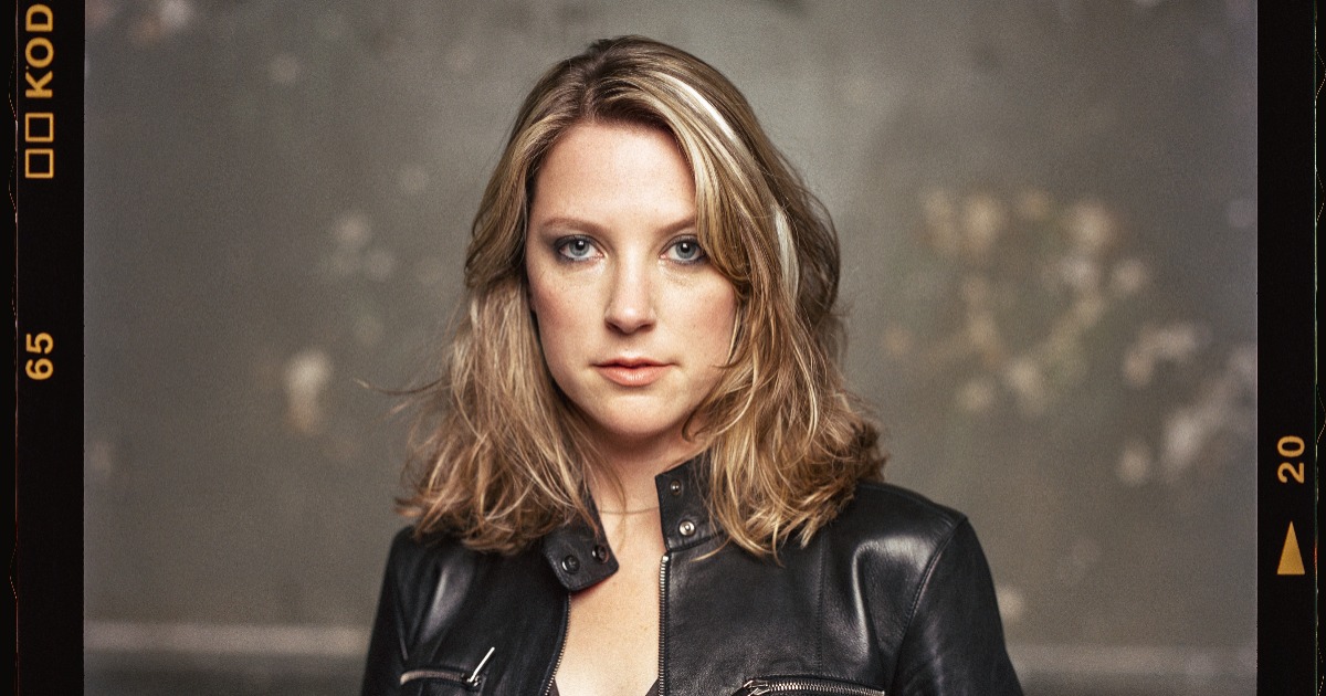Susan Tedeschi Previews 'Just Won't Burn (25th Anniversary Edition)' With "Looking for Answers" Live at the Beacon Theatre - Vimarsana News