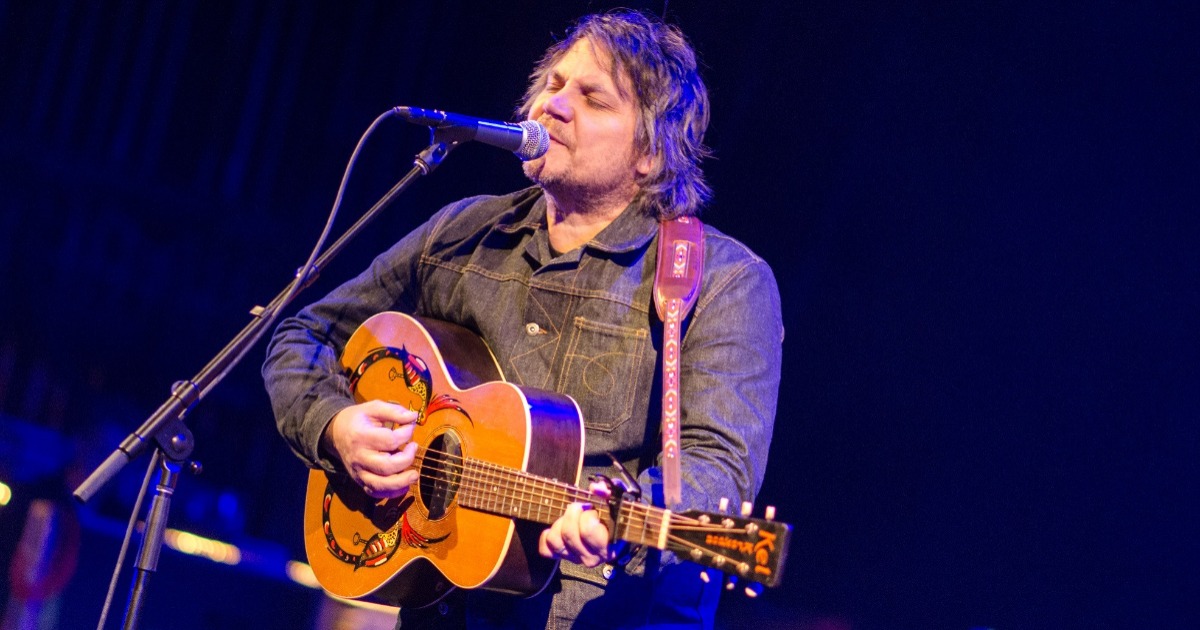 Wilco Play Surprise Set at Poor David's Pub in Dallas - Vimarsana News