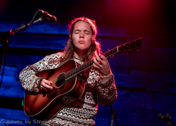 Billy Strings Confirms Venues for Winter Tour 2024