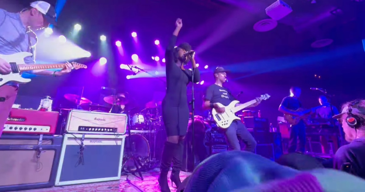 Watch: Umphrey's McGee Debut Tina Turner's "The Best" to Celebrate 26 Years of Shows - Vimarsana News