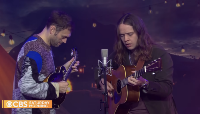Watch: Billy Strings and Chris Thile Deliver Traditionals on ‘CBS Saturday Morning’