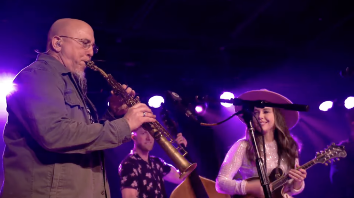 Sierra Hull Invites Jeff Coffin to Sit In at Nashville Show