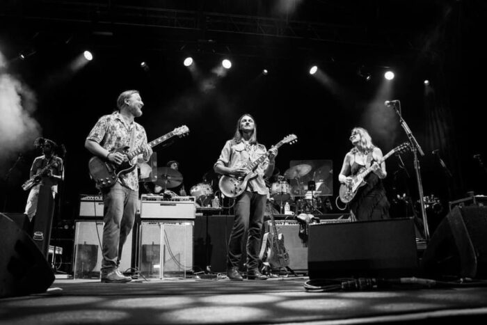 Tedeschi Trucks Band Welcome Duane Betts, Charlie Starr