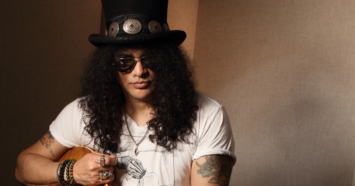 Slash welcomes guests Chris Robinson, Warren Haynes and more on the SERPENT tour