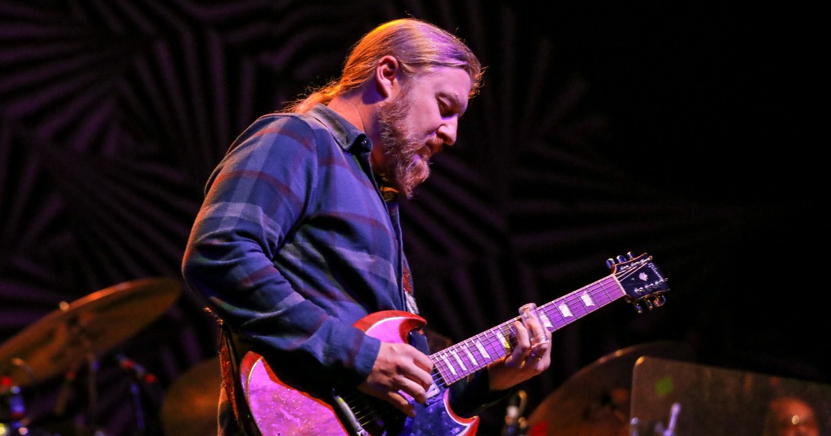 Watch Derek Trucks Joins Black Pumas for Crazy Horse's "Dirty Dirty