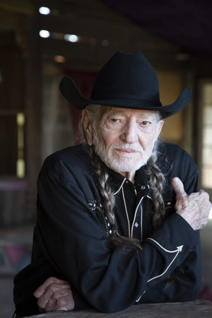 Listen: Willie Nelson Covers Beck’s “Lost Cause” for 153rd Album ‘Last ...