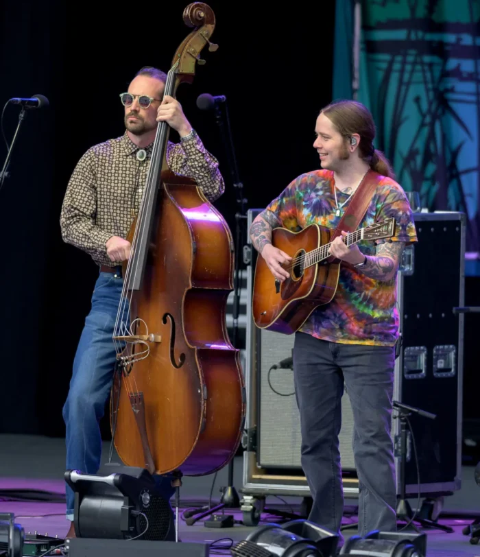 Billy Strings Reference the Road and Travel in Sydney