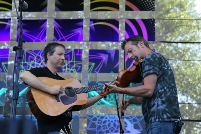 Watch: Yonder Mountain String Band Pay Homage to Ozzy Osbourne on Joint Tour with Railroad Earth, Daniel Donato’s Cosmic Country and Special Guest Jason Carter