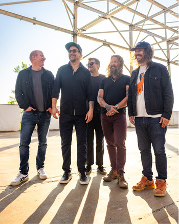 Watch: Greensky Bluegrass Tap Billy Strings on “Reverend,” Detail Guest-Heavy 25th Anniversary LP ‘XXV’