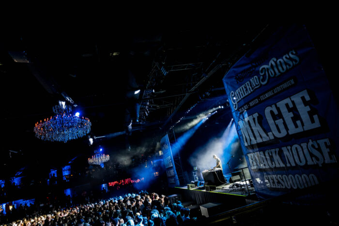 Gather No Moss Tour Picks Up on Friday in Chicago 