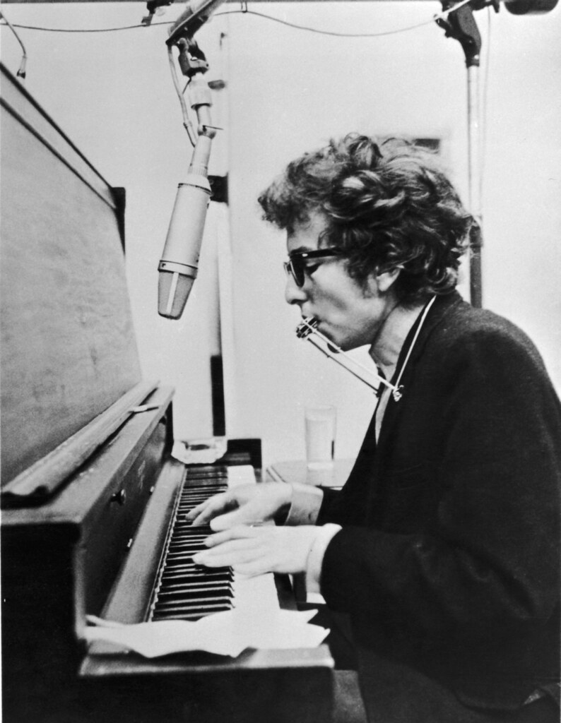 Bob Dylan Joins Farm Aid Lineup, Previews ‘The Bootleg Series No. 18’ with “Rocks and Gravel (Solid Road)” From 1963 ‘Free Wheelin’ Sessions